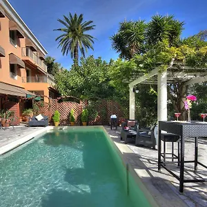 3* Hotel Anis