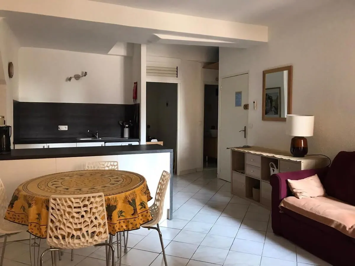 Rue St Gaetan Location Old Town Apartment Nice